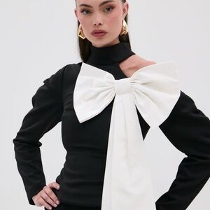 AKIRA Black Long-Sleeve Top with Oversized White Bow